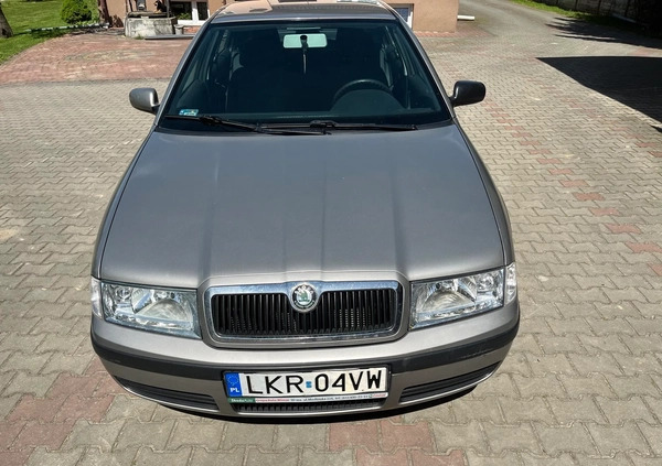 Skoda Octavia cena 9900 przebieg: 271089, rok produkcji 2009 z Rychwał małe 29